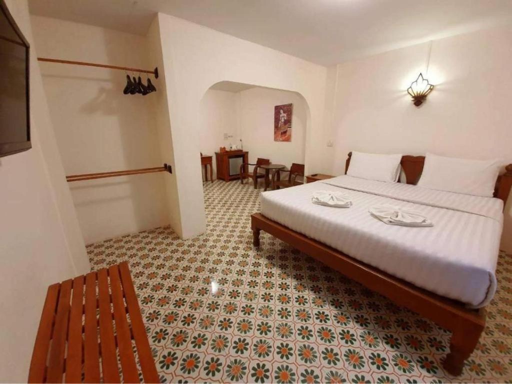 Nan Lanna Hotel Exterior photo